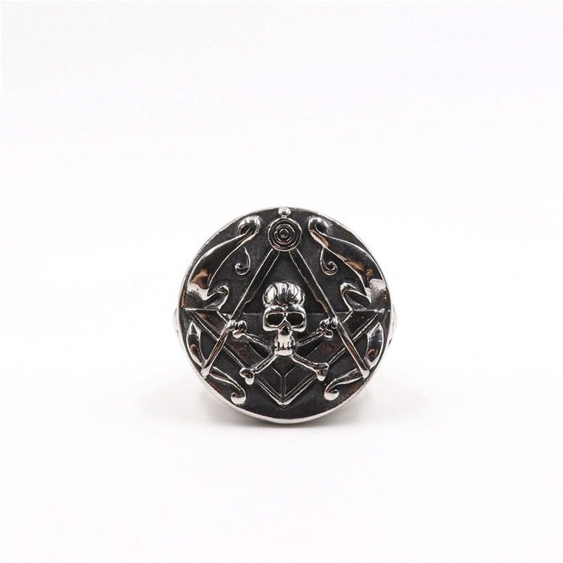 ☠️⚜️ Skull Emblem Vintage Ring - Image 5