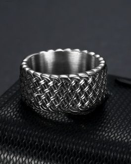 Outlaw Skull Statement Ring ⚡